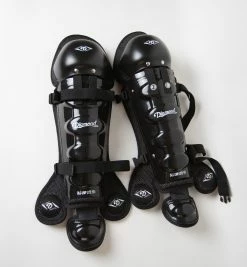 Diamond UMP-LITE Leg Guards