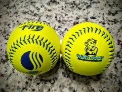Baden Brand Softballs: Classic M USSSA